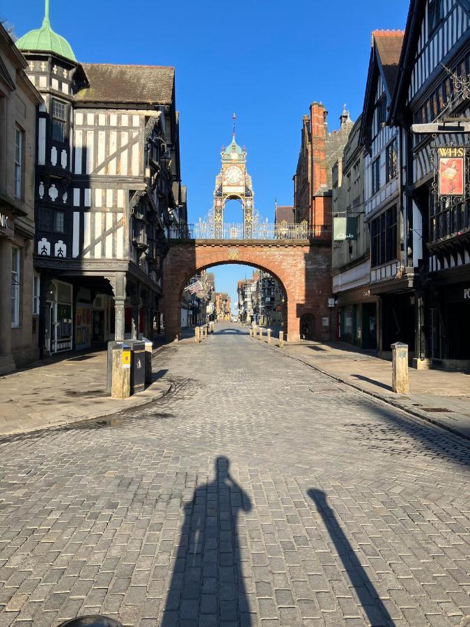 Central Chester Bedrooms Esterno foto