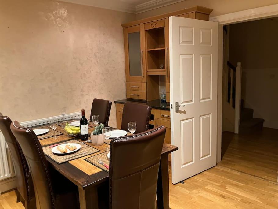 Central Chester Bedrooms Esterno foto
